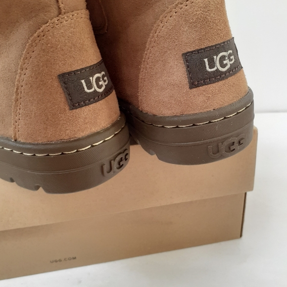 New UGG Mukluk Revival Boots sz 5 - Picture 8 of 10